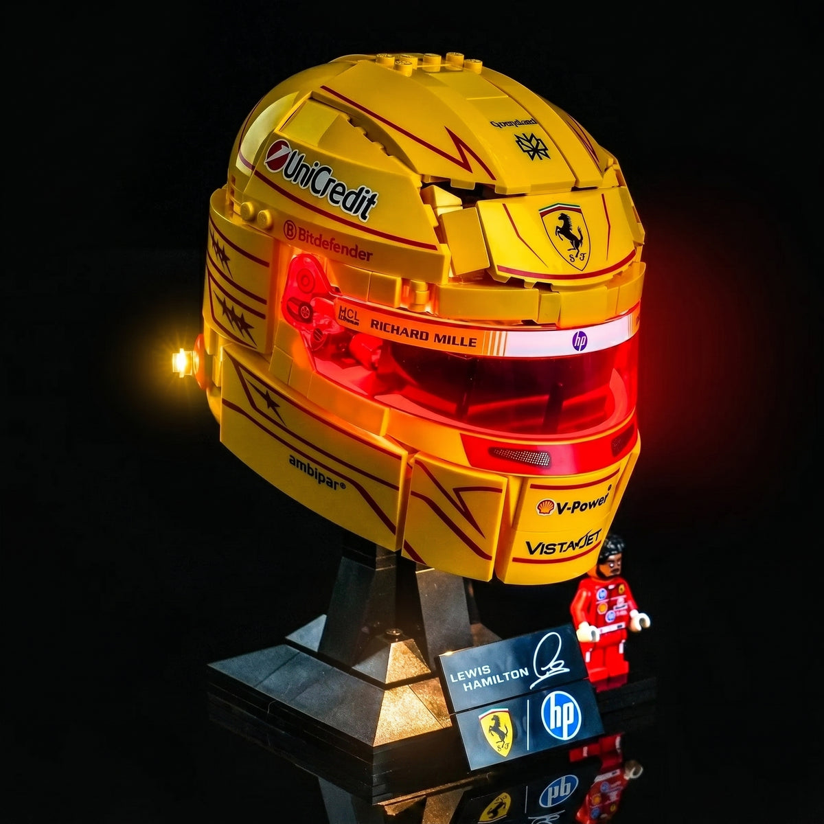 LEGO® Editions Scuderia Ferrari Lewis Hamilton Helmet #43022 — night-mode display glow (custom LED lighting)