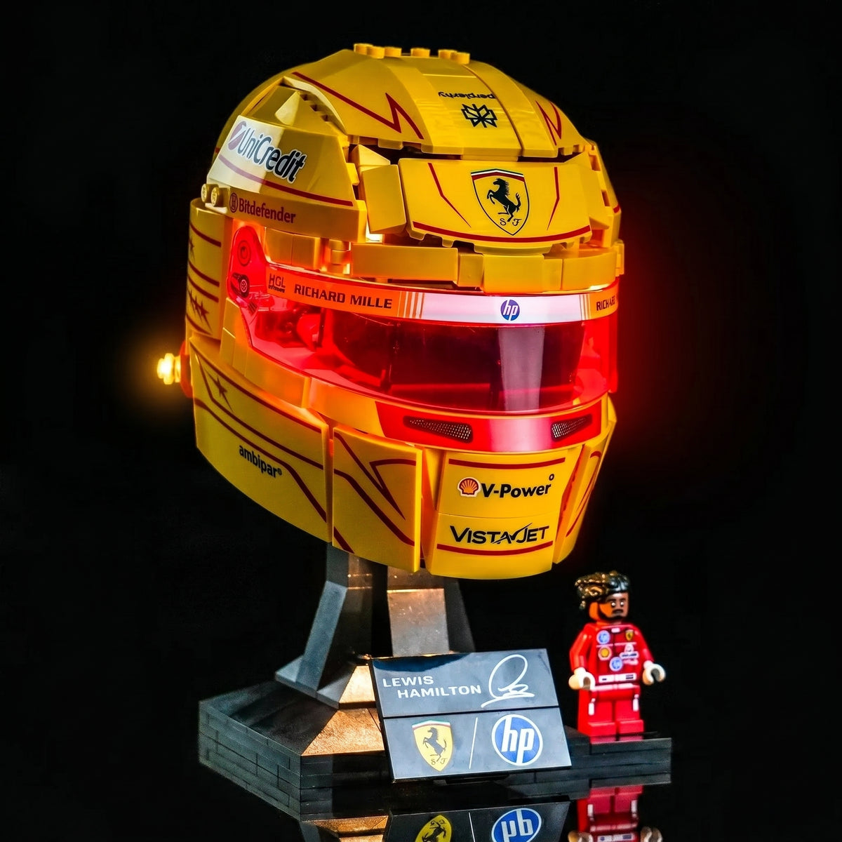 LEGO® Editions Scuderia Ferrari Lewis Hamilton Helmet #43022 lighting effect on the build, with the DIY LED light kit