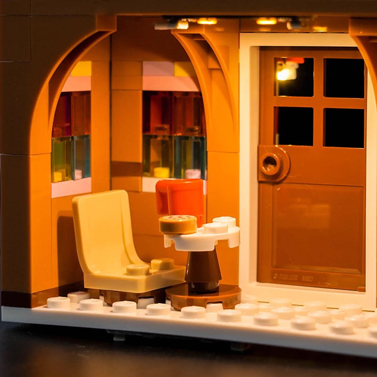 DIY LED light kit for LEGO® Festive Gingerbread House #40809, close-up of the LED lighting detail