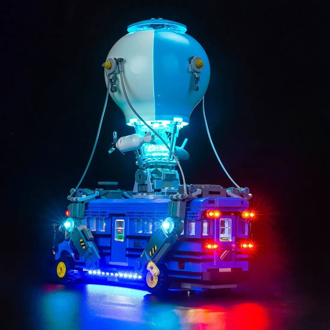 LEGO Fortnite Battle Bus #77073 LED lighting detail