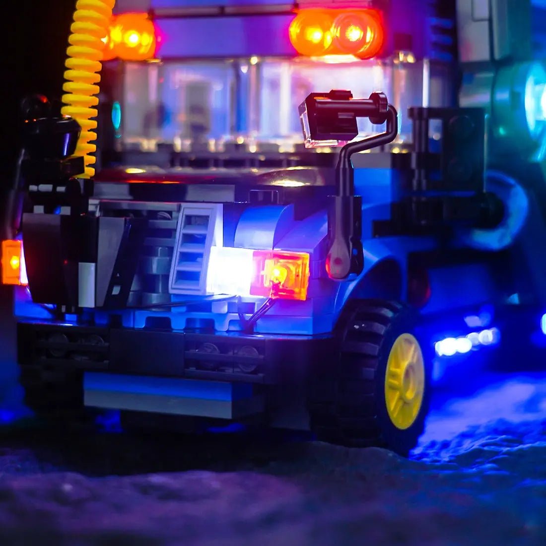 light kit for LEGO® Fortnite Battle Bus #77073, display lighting in a dark room