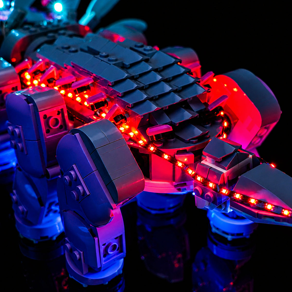 close-up of the LED lighting detail: Bright My Bricks LED lights for LEGO® Fortnite Klombo #77077