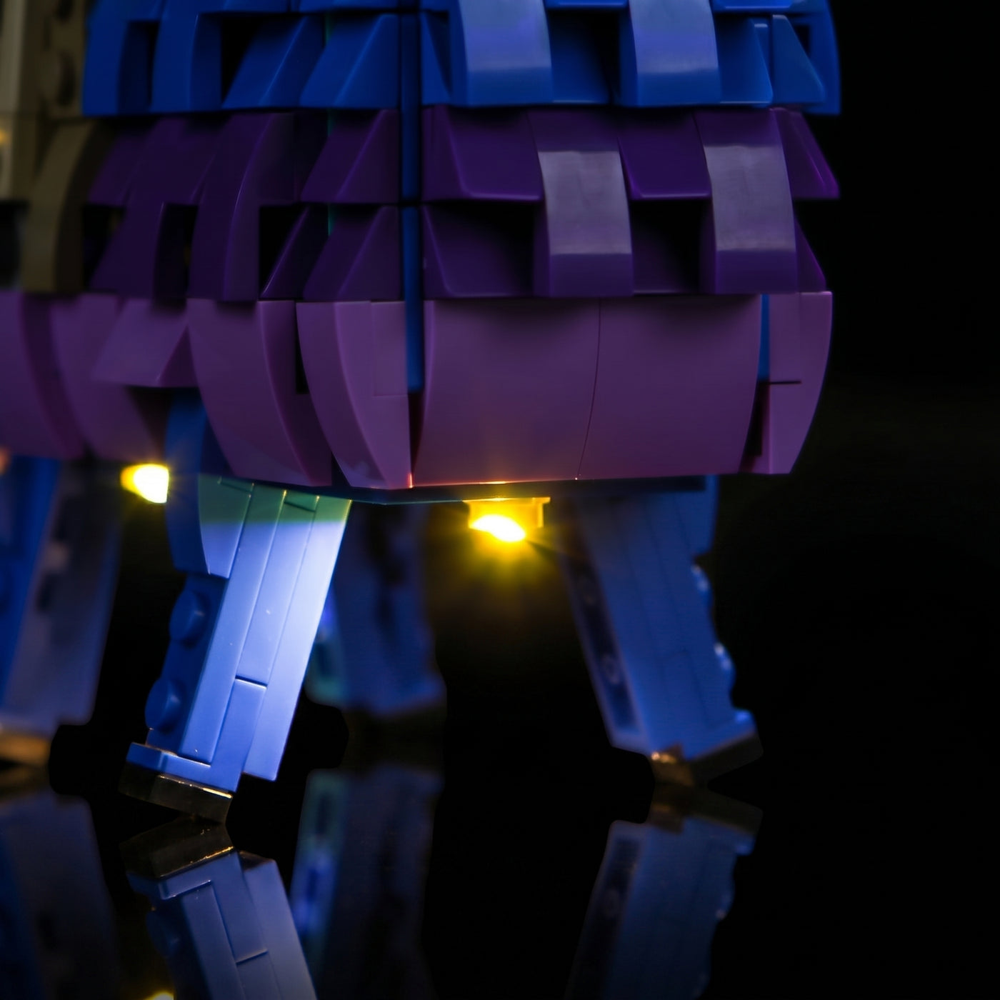LEGO® Fortnite Supply Llama #77071 — before-and-after lighting (light kit)