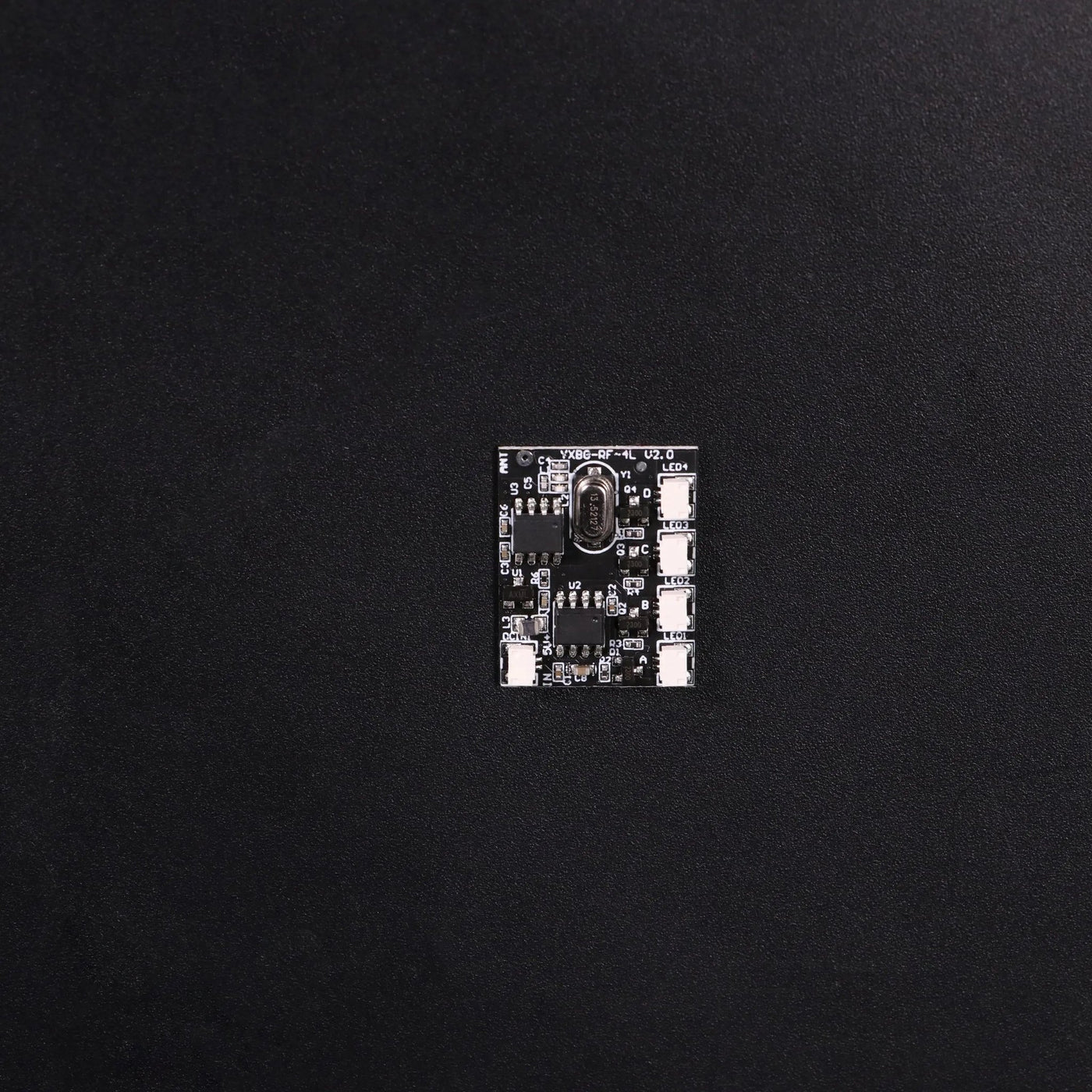 General Remote Control for DIY LEGO Lighting — USB-powered LED lights for LEGO®, lighting effect on the build