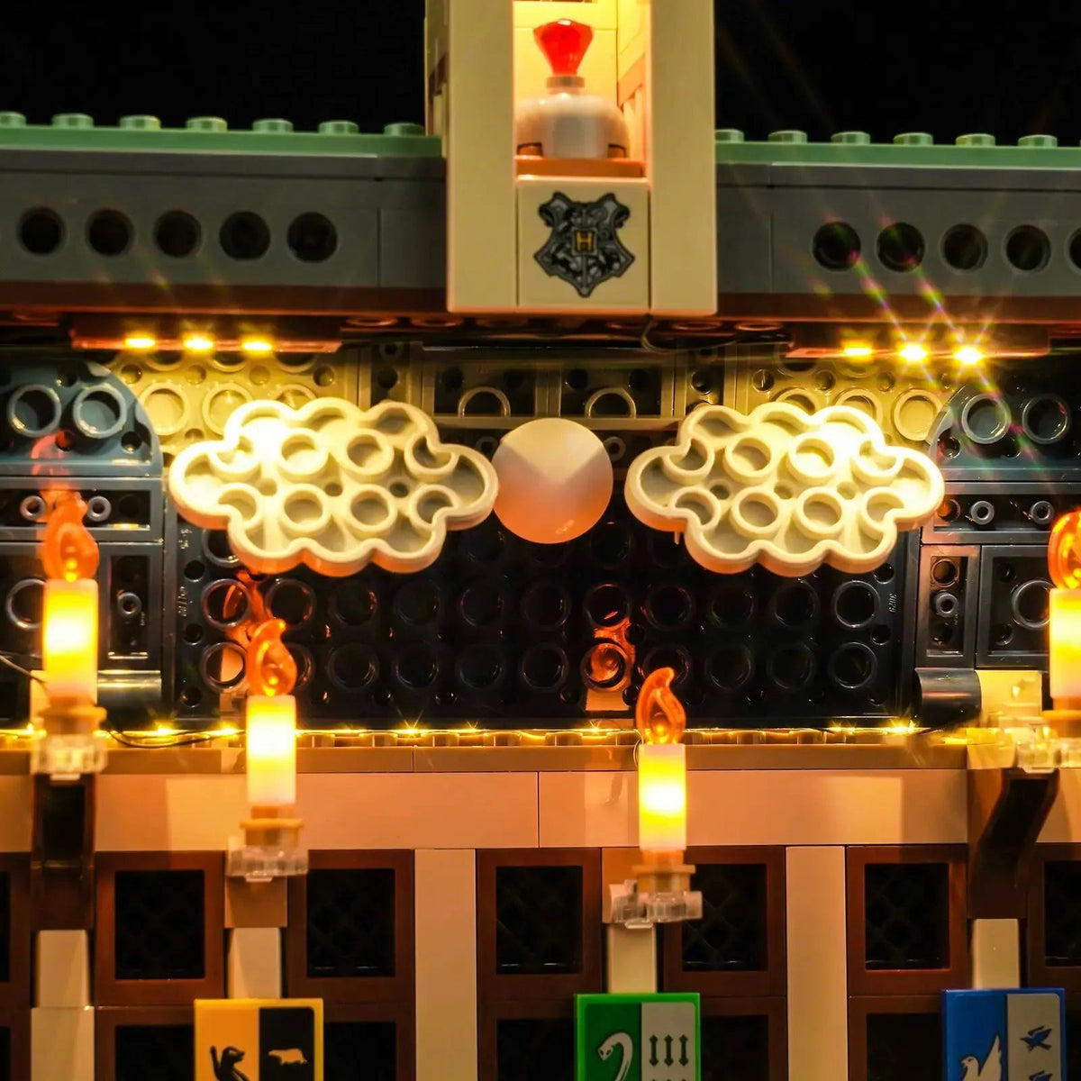 showcase lighting view: Bright My Bricks premium LED light kit for LEGO® Harry Potter Hogwarts Castle: The Great Hall #76435
