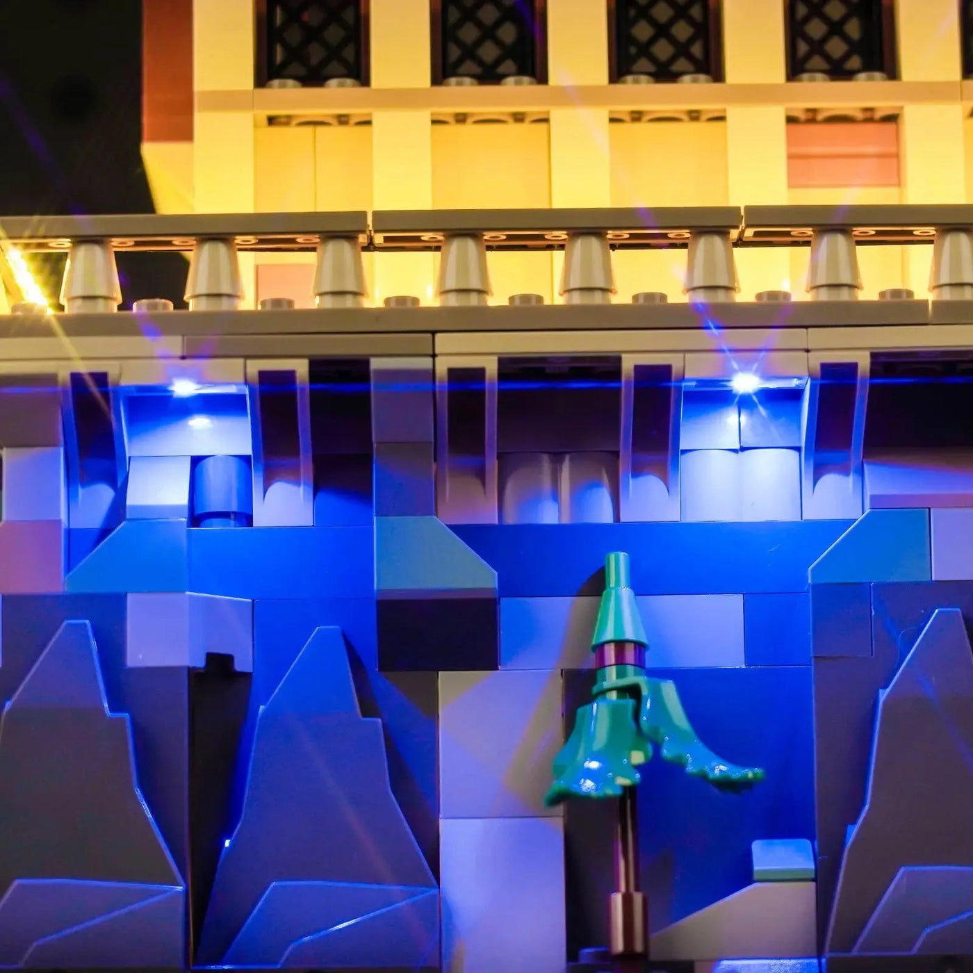 LEGO® Harry Potter Hogwarts Castle: The Great Hall #76435 warm LED glow detail, with the LED light kit