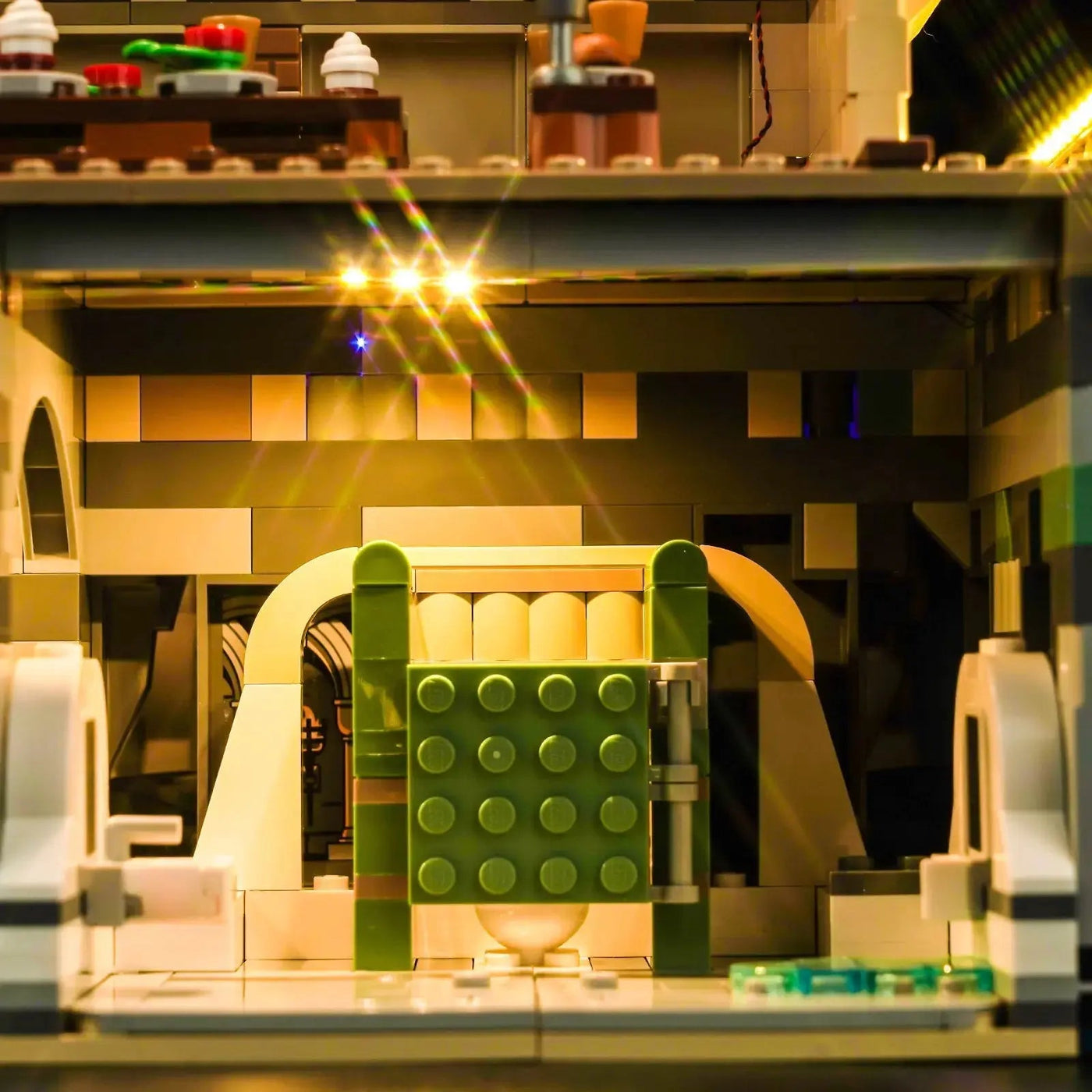 LED lights for LEGO® Harry Potter Hogwarts Castle: The Great Hall #76435, lighting effect on the build