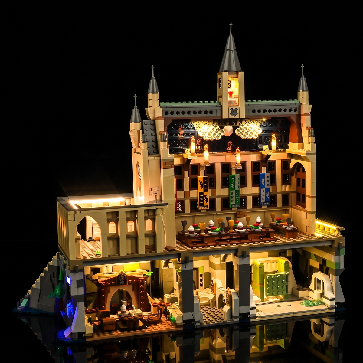 display lighting in a dark room: Bright My Bricks LED lighting kit for LEGO® Harry Potter Hogwarts Castle: The Great Hall #76435