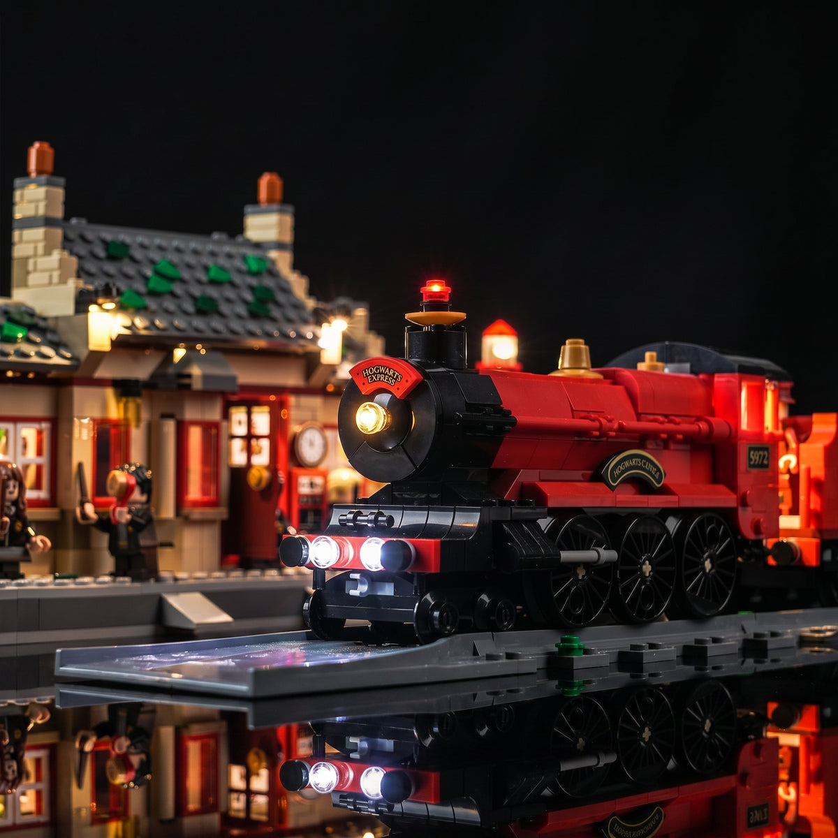 Light_Kit_for_LEGO_Harry_Potter_Hogwarts_Express__Hogsmeade_Station_76423_Bright_My_Bricks_16