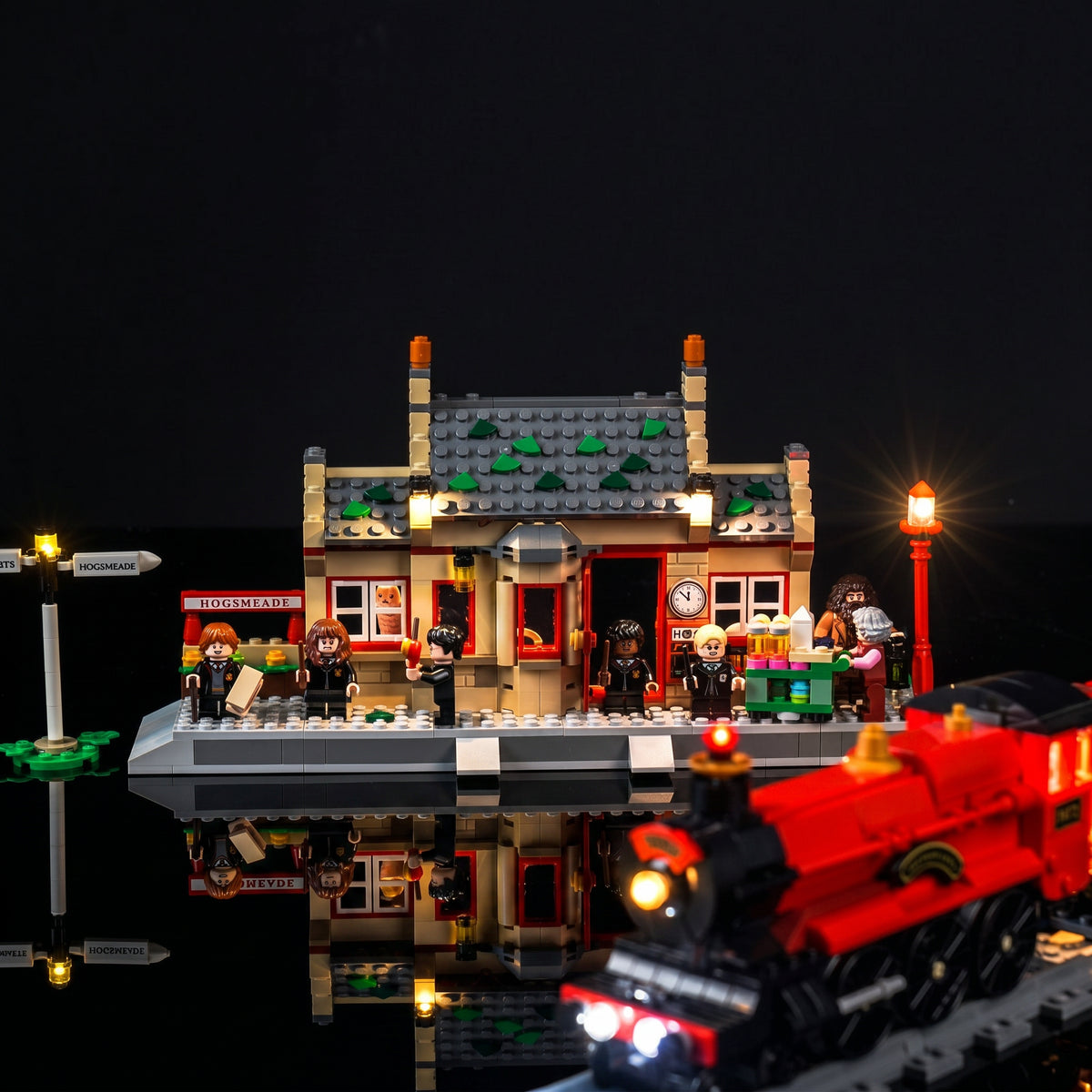 Light_Kit_for_LEGO_Harry_Potter_Hogwarts_Express__Hogsmeade_Station_76423_Bright_My_Bricks_19