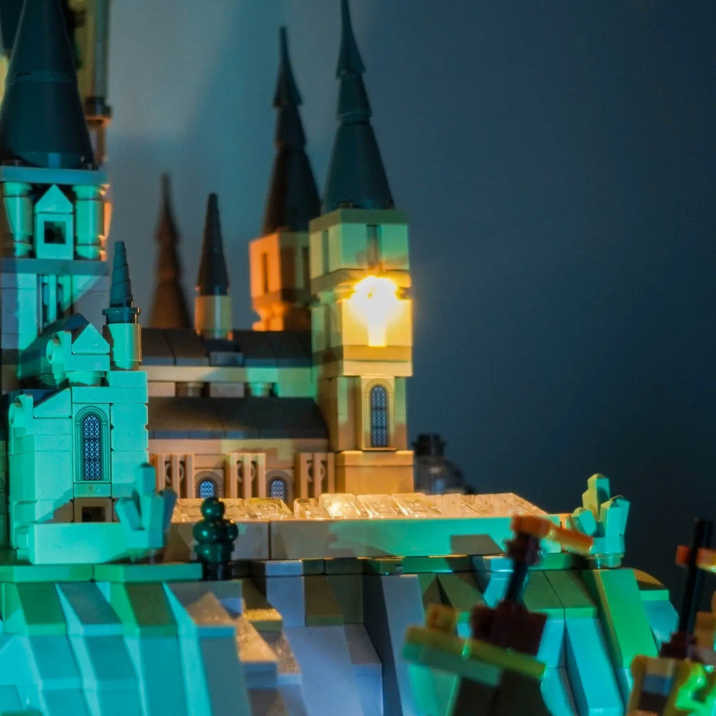 night-mode display glow: Bright My Bricks LED light kit for LEGO® Hogwarts Castle and Grounds #76419