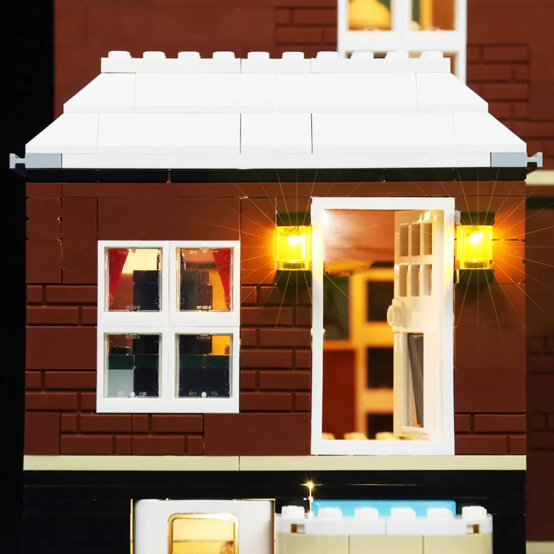 Light Kit LEGO Home Alone #21330 display view