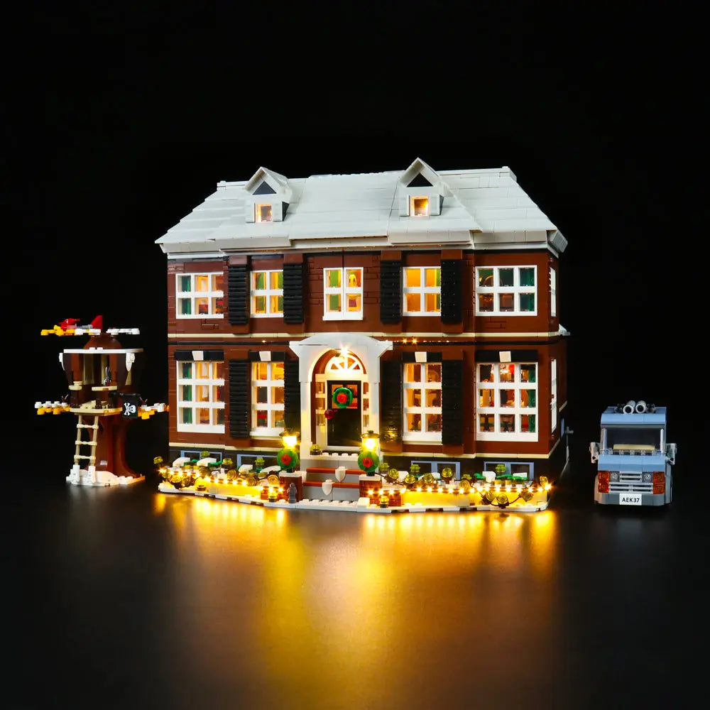 Light Kit LEGO Home Alone #21330 display view