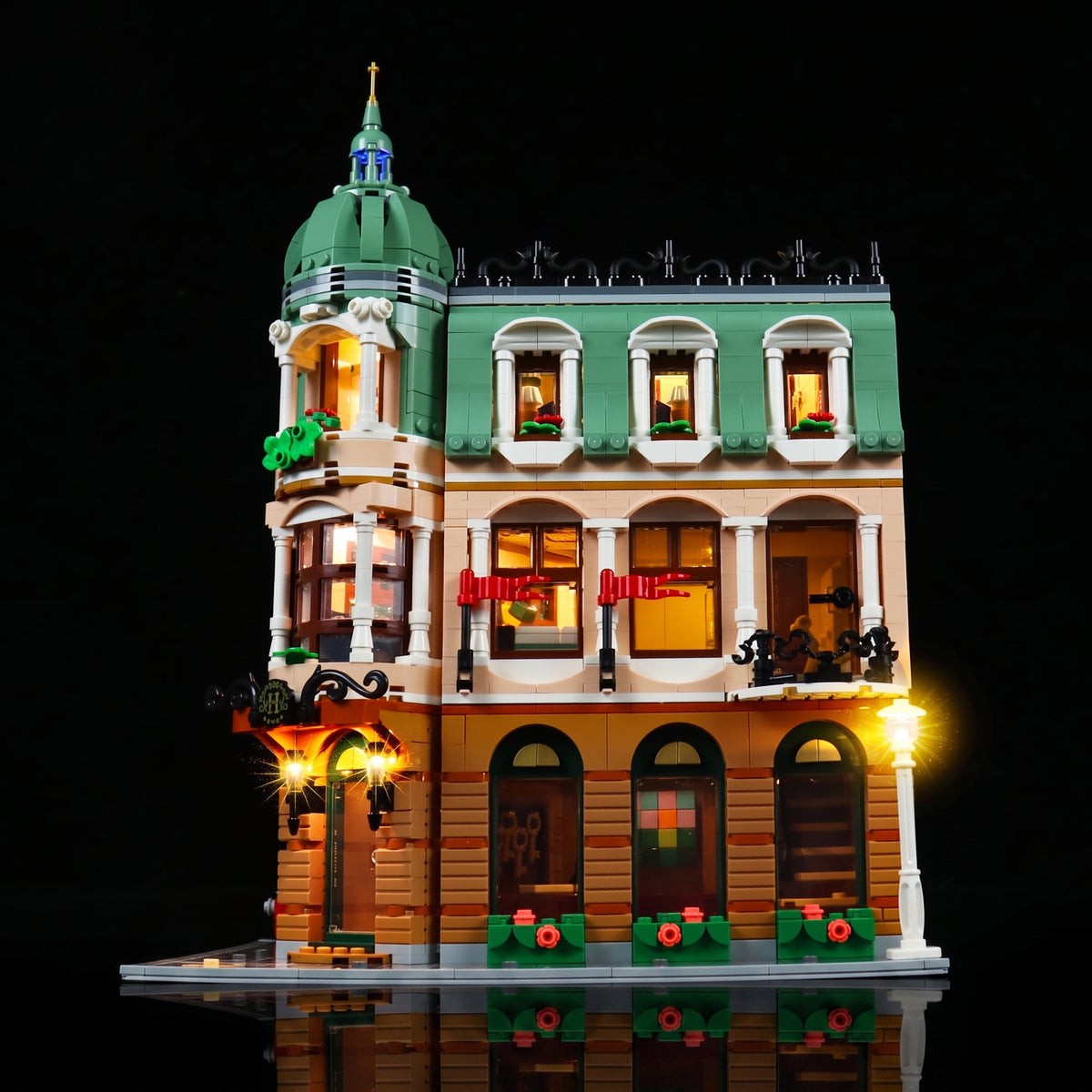 Light_Kit_for_LEGO_Icons_Boutique_Hotel_10297_Bright_My_Bricks_17