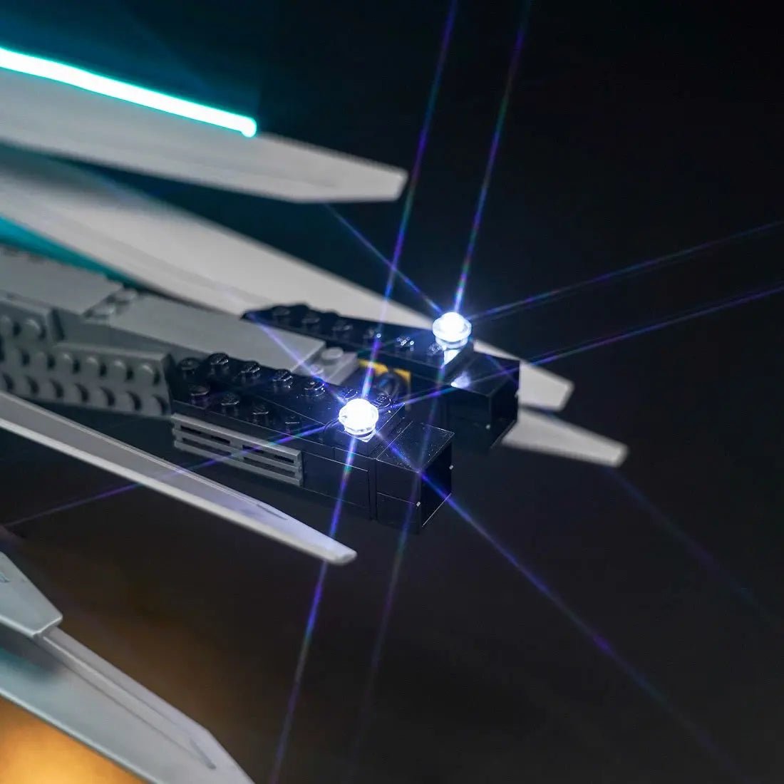 Bright My Bricks premium LED light kit for LEGO® Icons Dune Atreides Royal Ornithopter #10327 — night-mode display glow