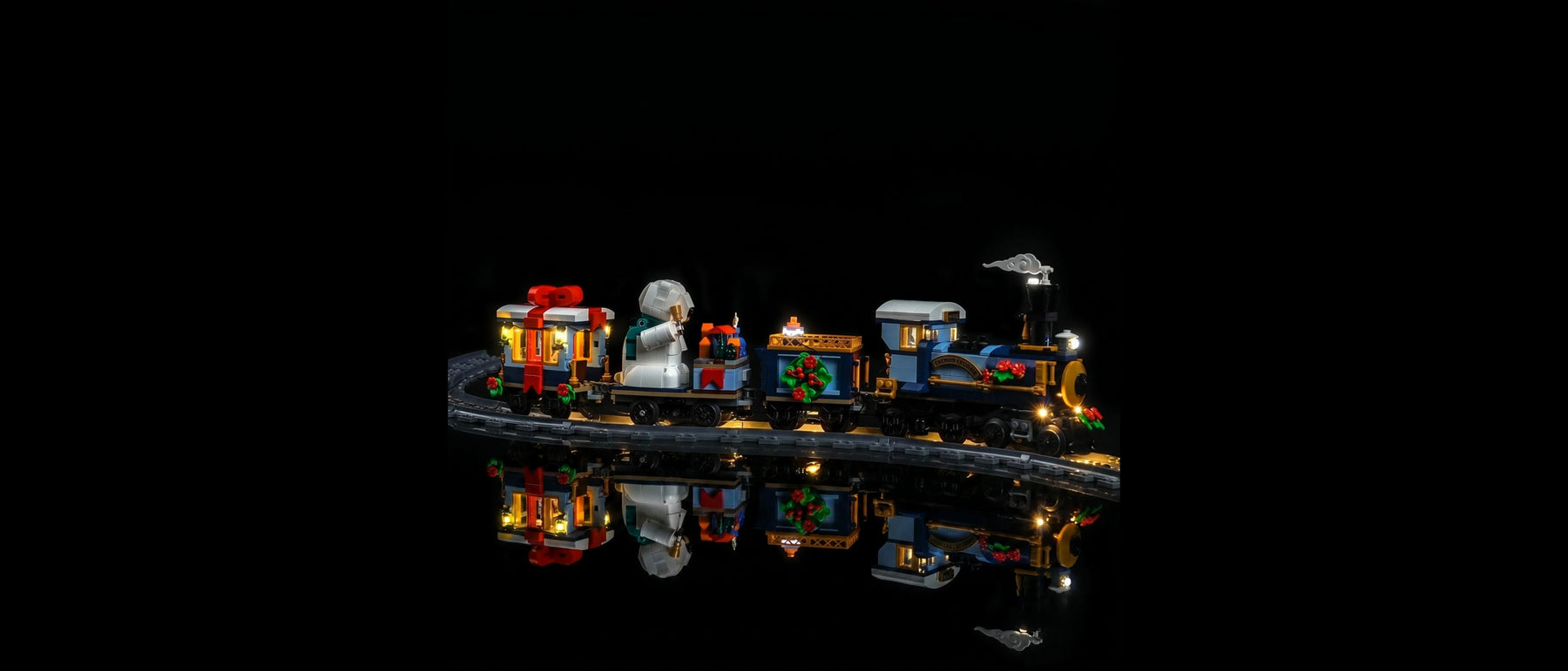 LED-Beleuchtungsset für LEGO® Weihnachtsexpress #10361 — lit with the LED light kit