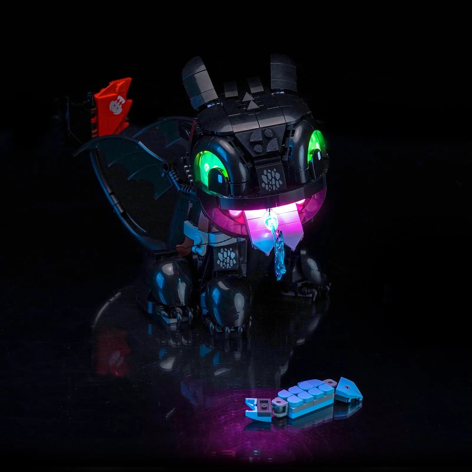 LEGO Icons How to Train Your Dragon: Toothless #10375 with LED lights installed