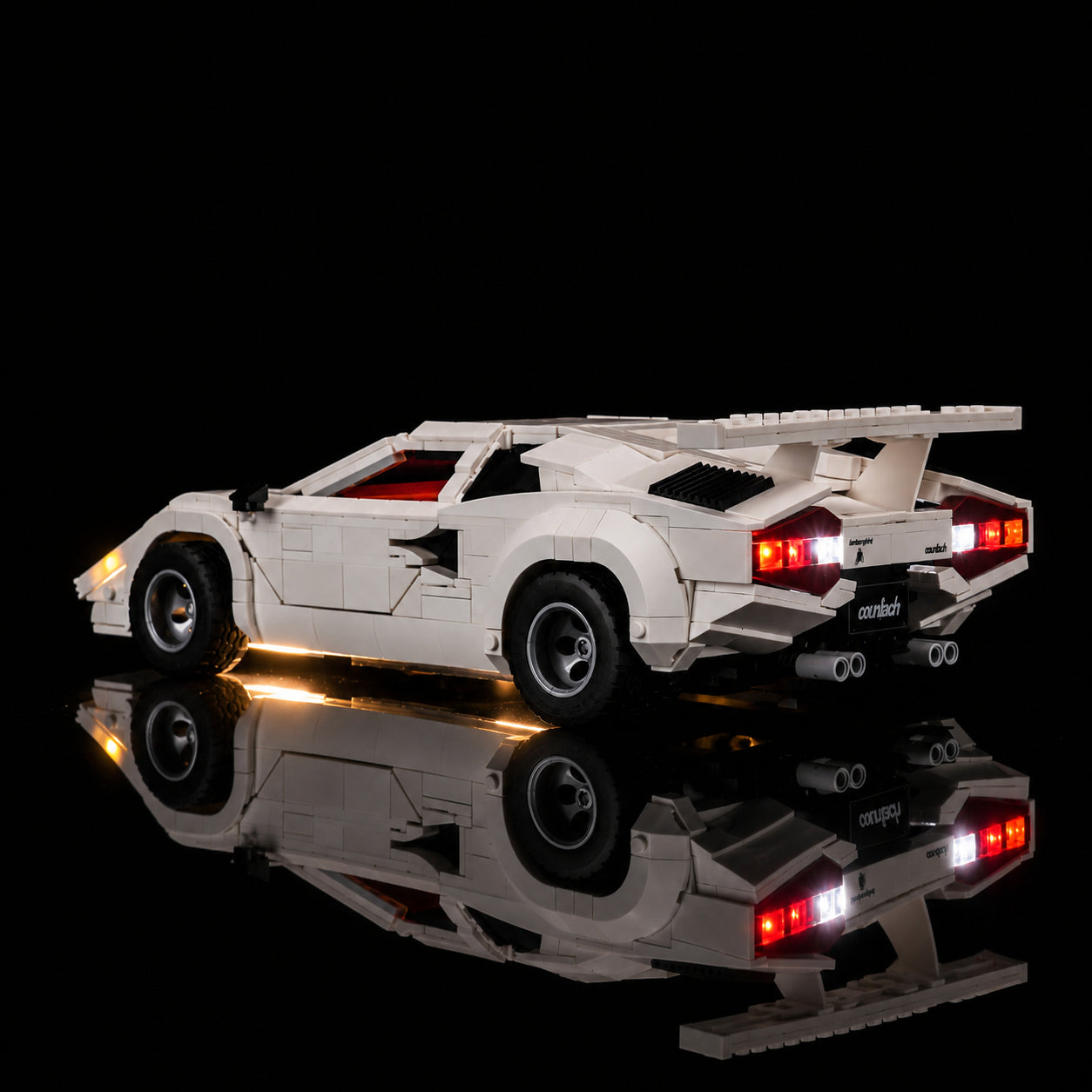 LEGO® Icons Lamborghini Countach #5000 — night-mode display glow (RGB LED light kit)