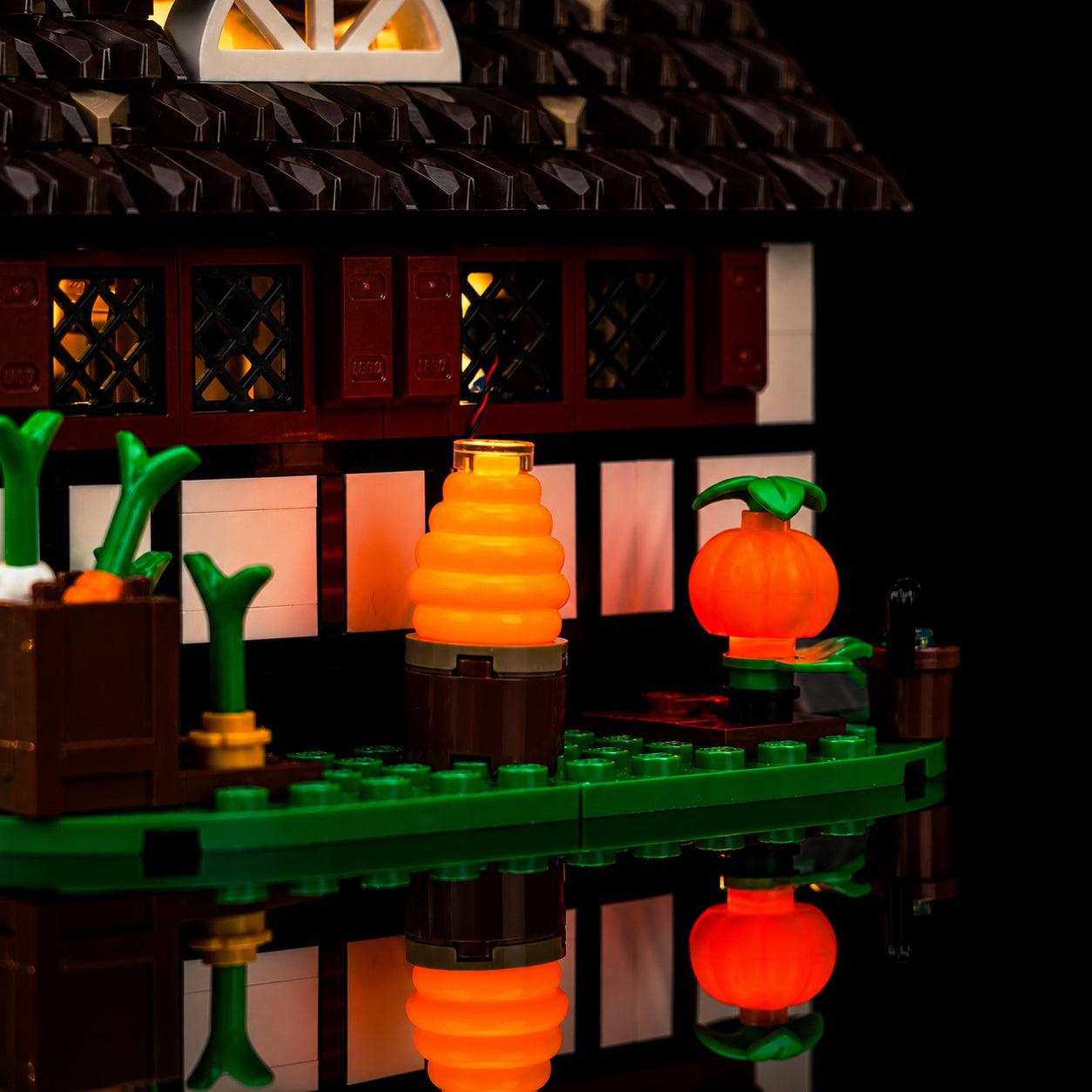 Bright My Bricks light kit for LEGO® Icons Medieval Town Square #10332 — lighting effect on the build