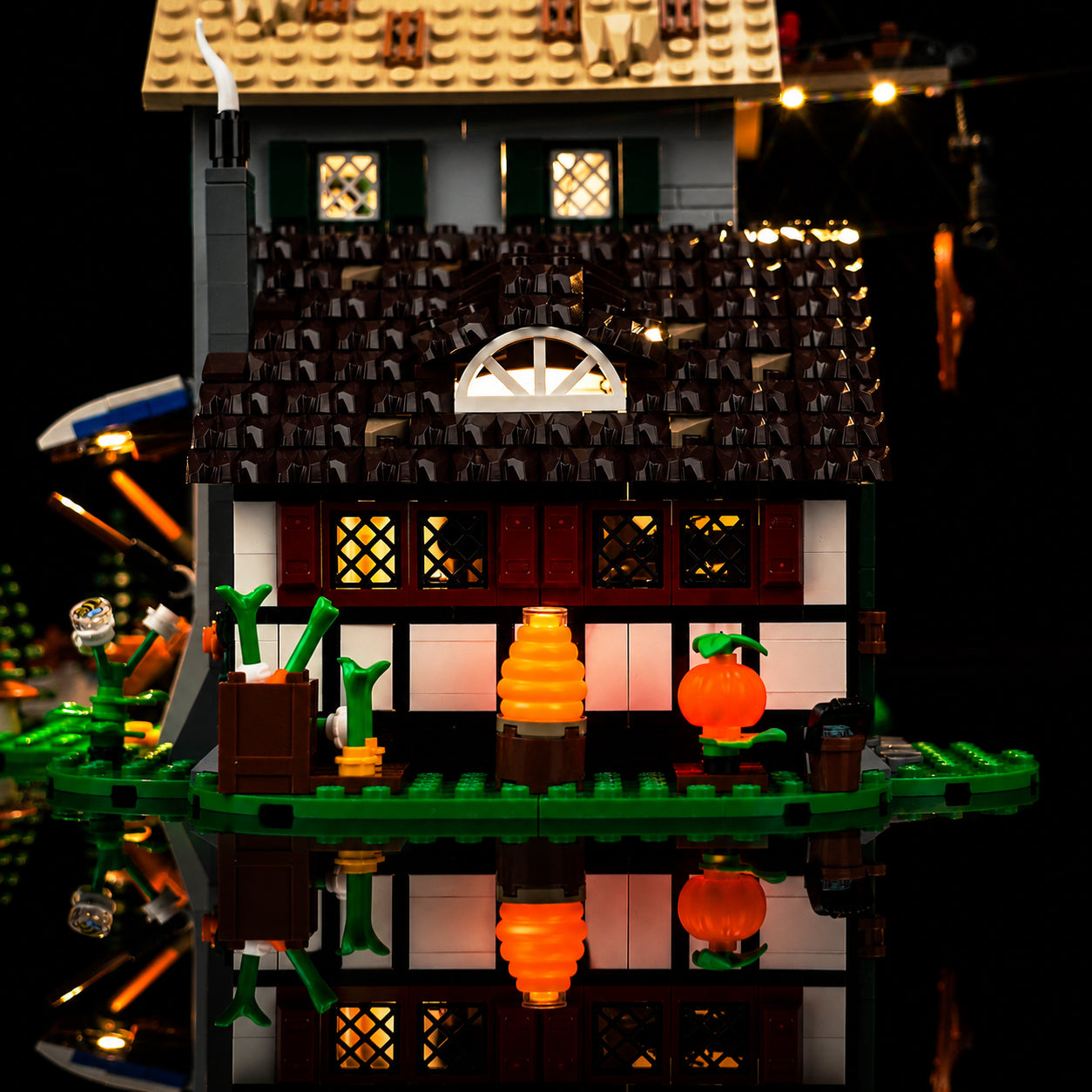 LEGO® Icons Medieval Town Square #10332 close-up of the LED lighting detail, with the custom LED lighting