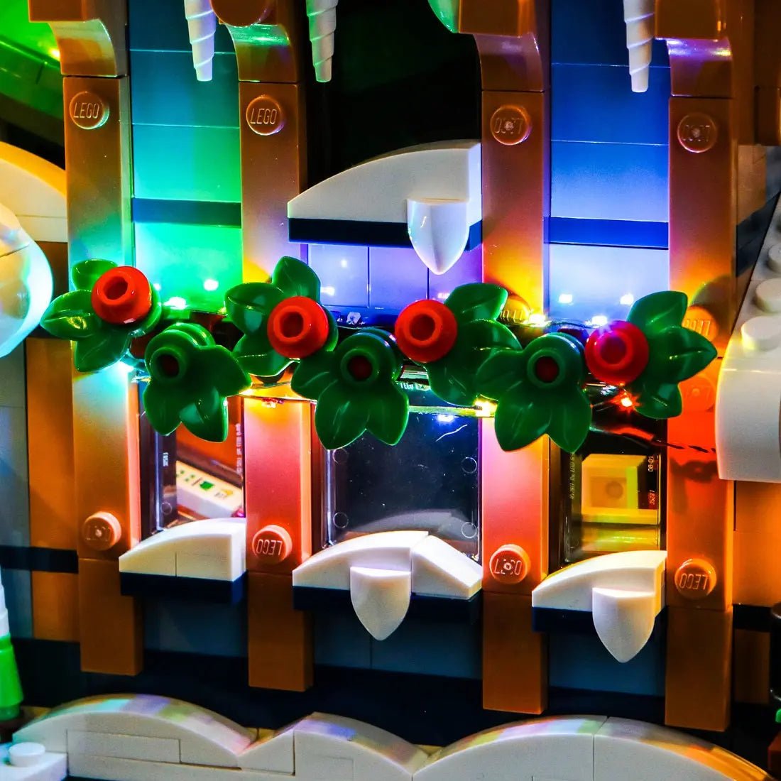 LEGO® Icons Santa's Post Office #10339 night-mode display glow, with the USB-powered LED light kit