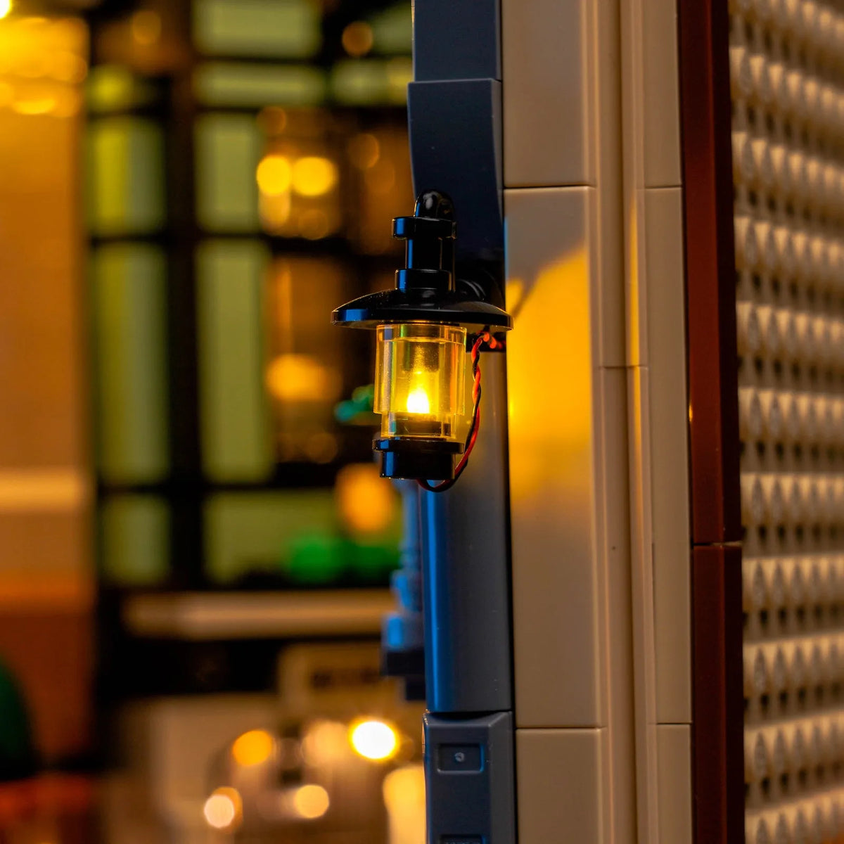 showcase lighting view: Bright My Bricks USB-powered LED light kit for LEGO® Icons Sherlock Holmes: Book Nook #10351