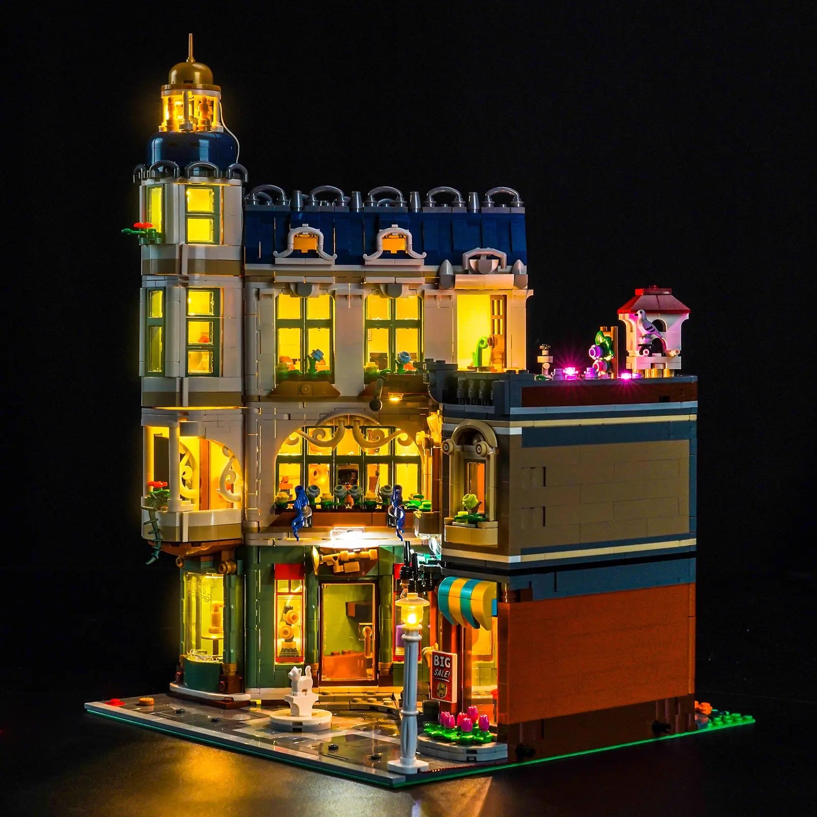 Close-up of LED lights on LEGO Icons Shopping Street #11371