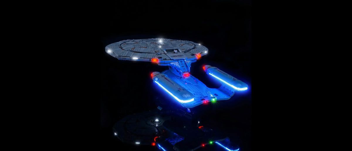 Kit LED pour LEGO® Star Trek: U.S.S. Enterprise NCC-1701-D™ #10356 — lit with the LED light kit