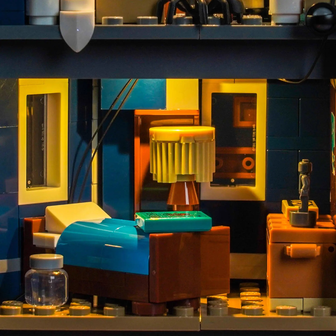 LEGO® Icons Stranger Things: The Creel House #11370 — lighting effect on the build (DIY LED light kit)