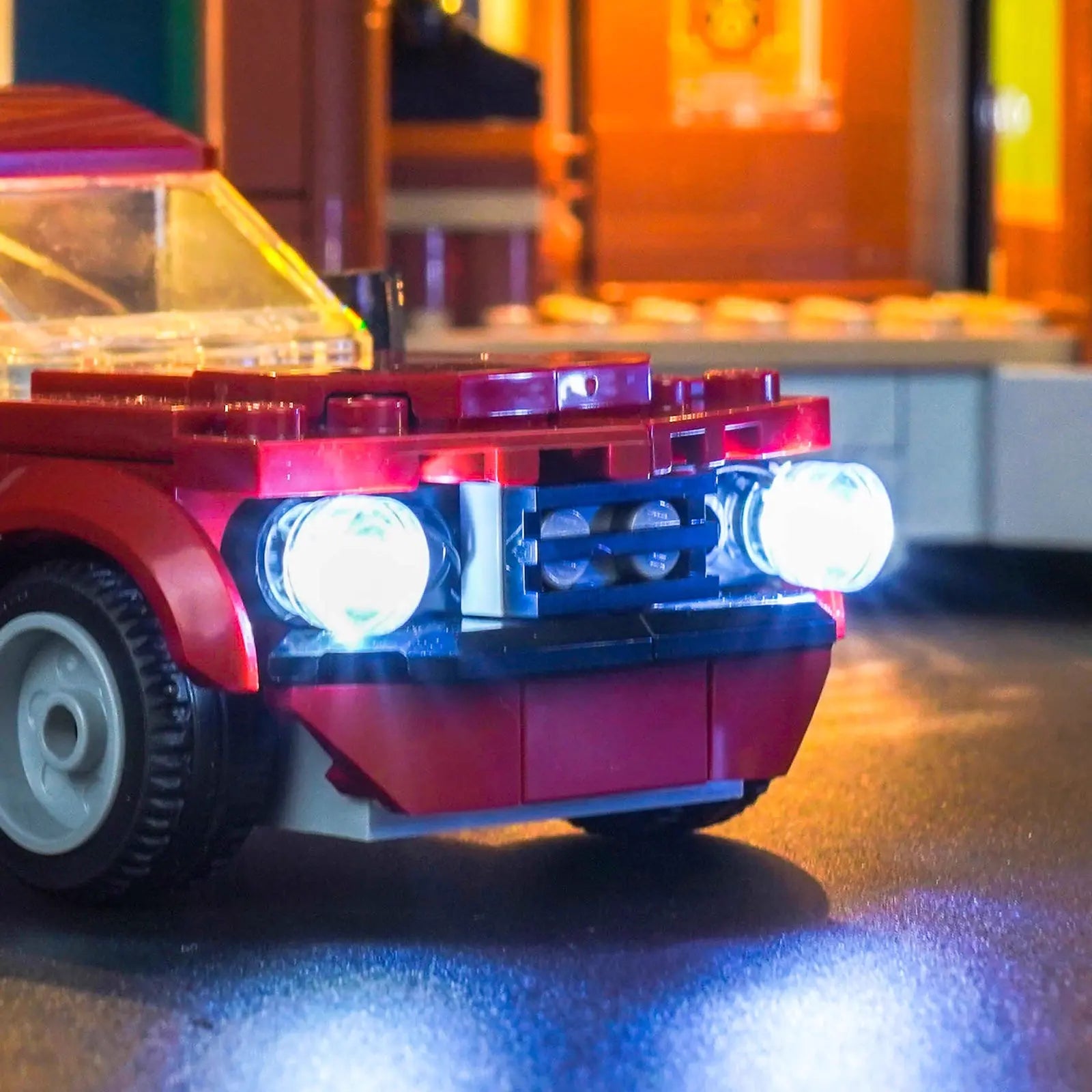 LEGO Icons Stranger Things: The Creel House #11370 with premium LED kit