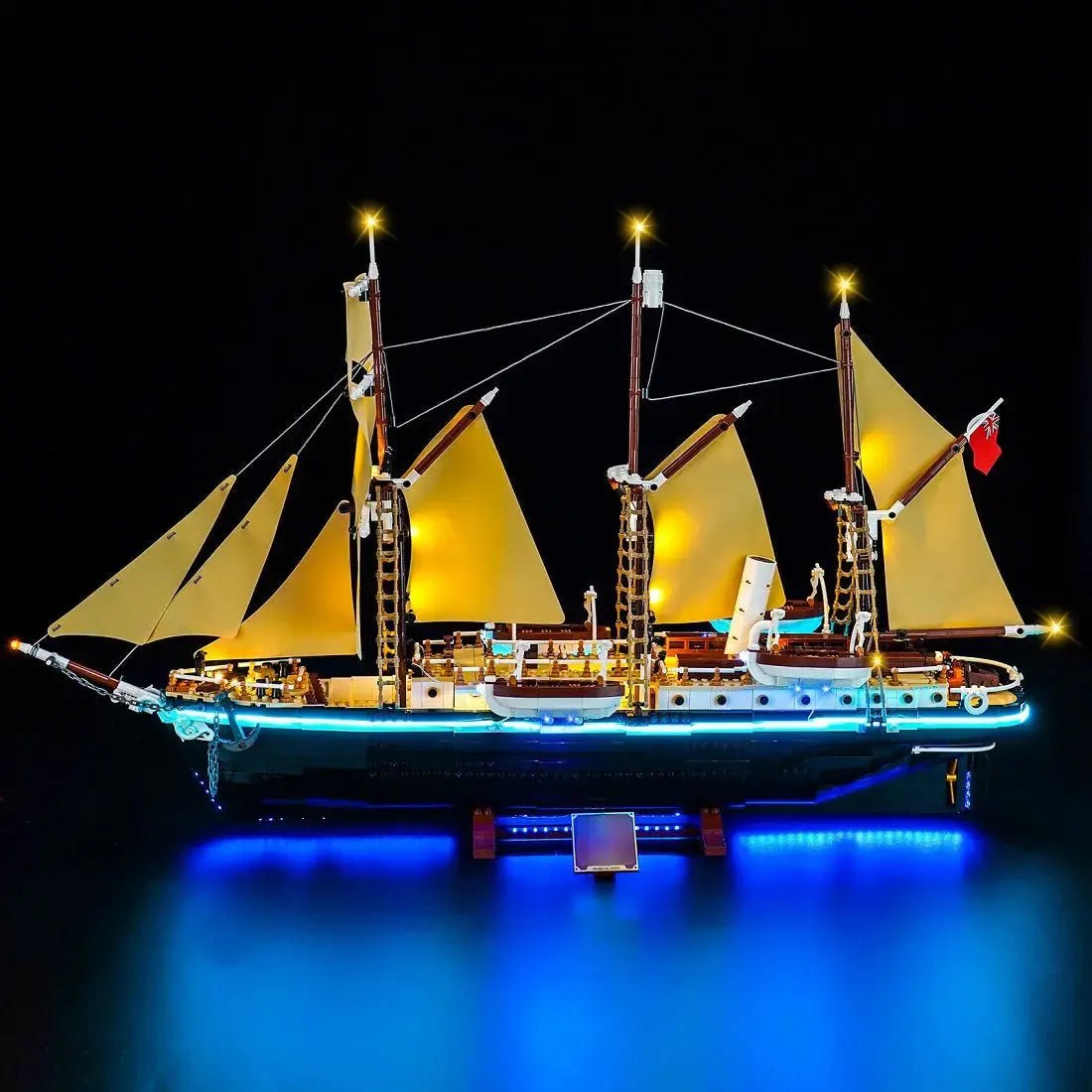 Close-up of LED lights on LEGO Icons The Endurance #10335