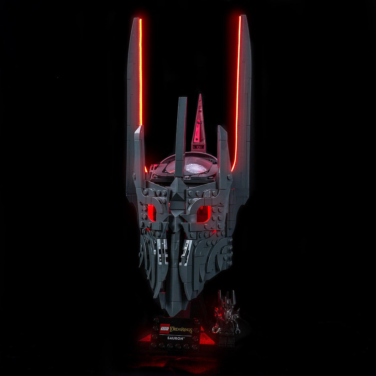 Bright My Bricks LED lights for LEGO® Icons The Lord of the Rings: Sauron's Helmet #11373 — night-mode display glow