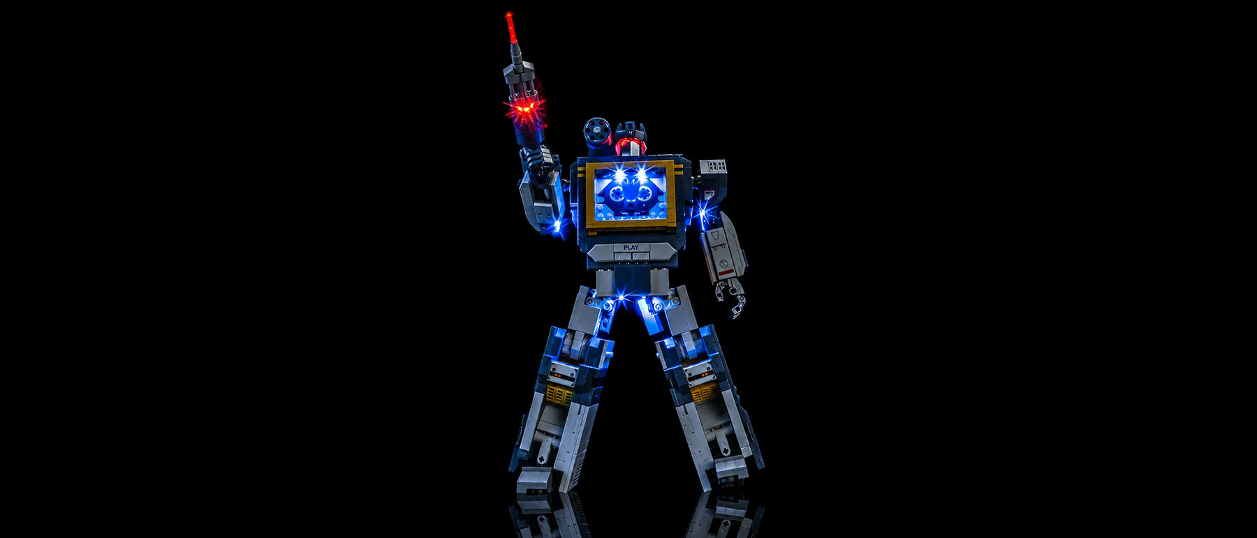 LED-Beleuchtungsset für LEGO® Transformers: Soundwave #10358 — lit with the LED light kit