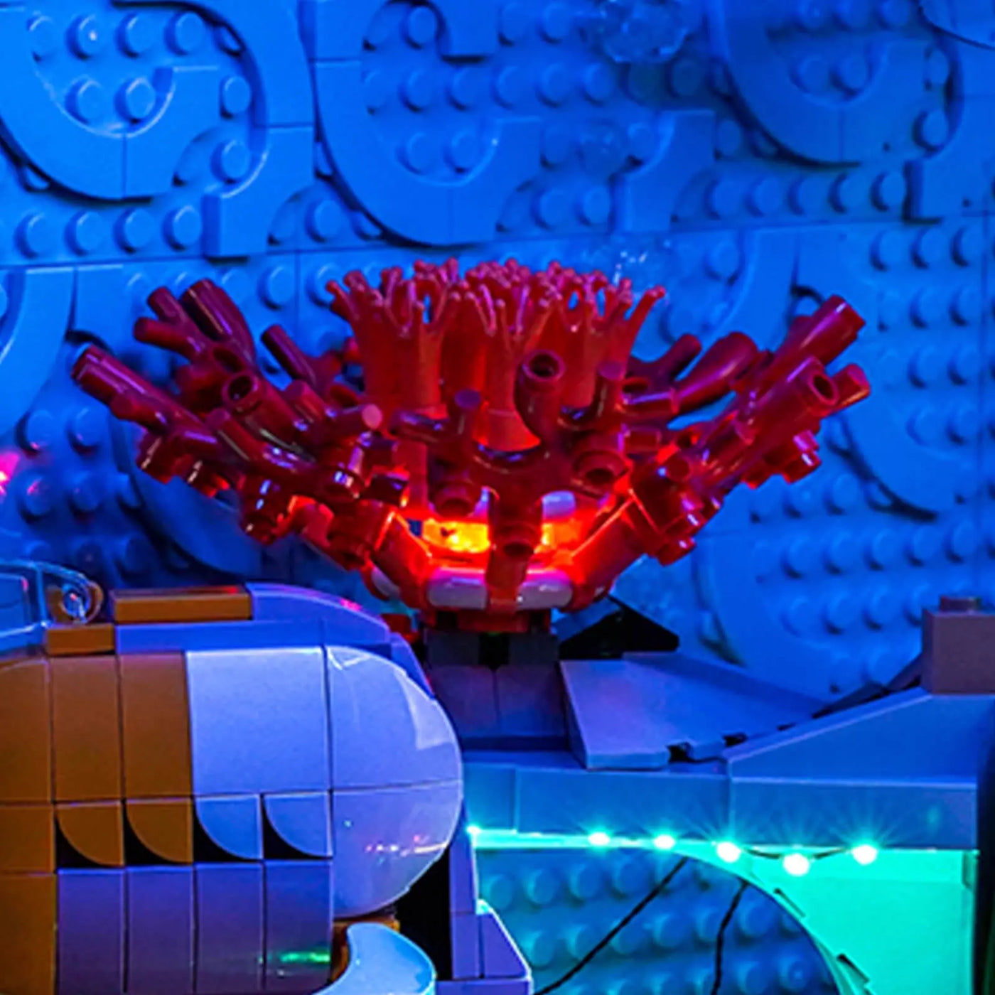 LEGO® Icons Tropical Aquarium #10366 LED strips and bricks detail, with the RGB LED light kit