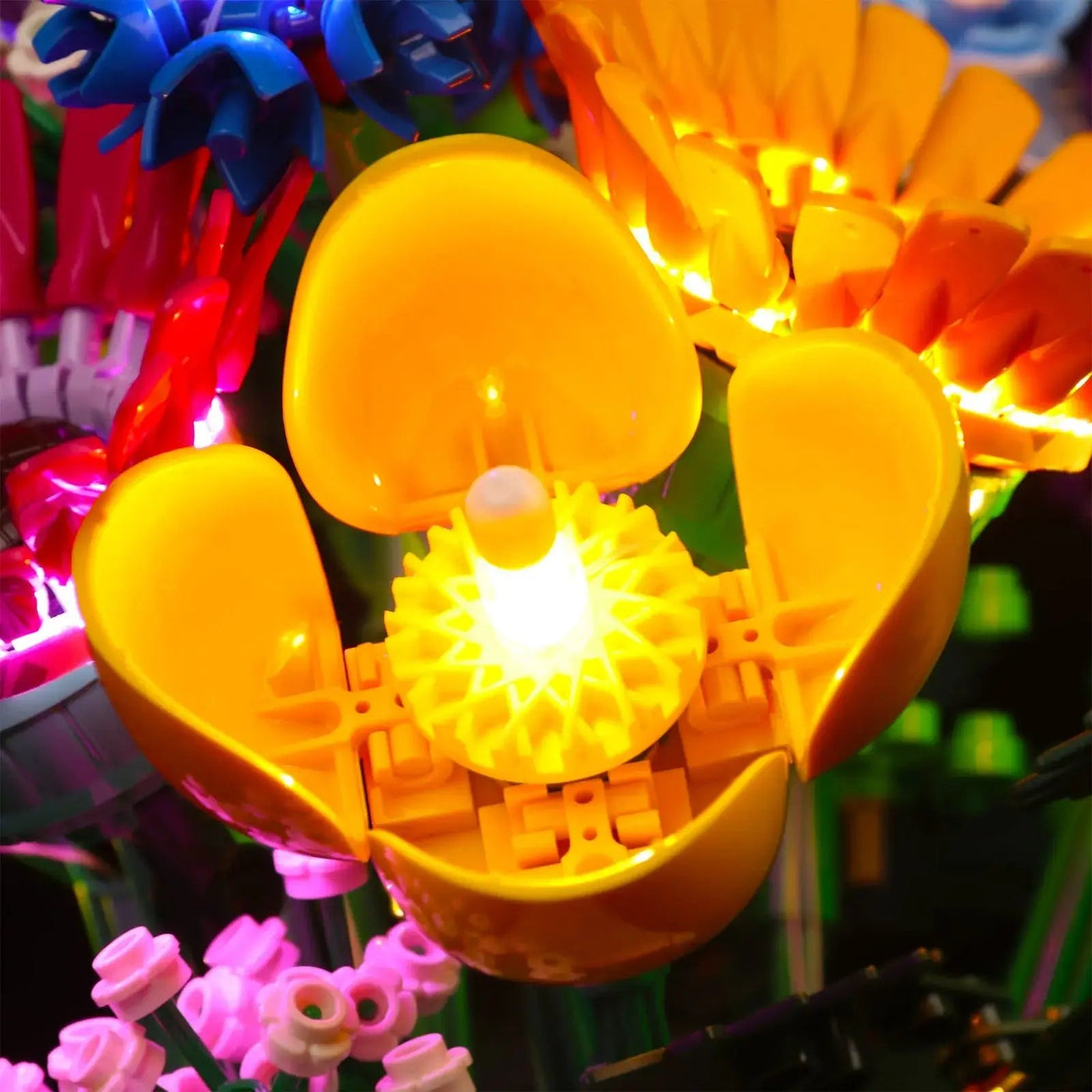 LEGO® Icons Wildflower Bouquet #10313 — lighting effect on the build (display light kit)