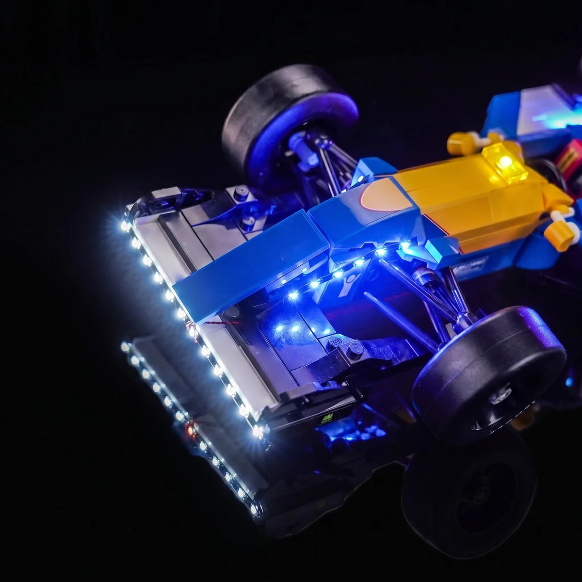 display light kit for LEGO® Icons Williams Racing FW14B & Nigel Mansell #10353, installed and glowing