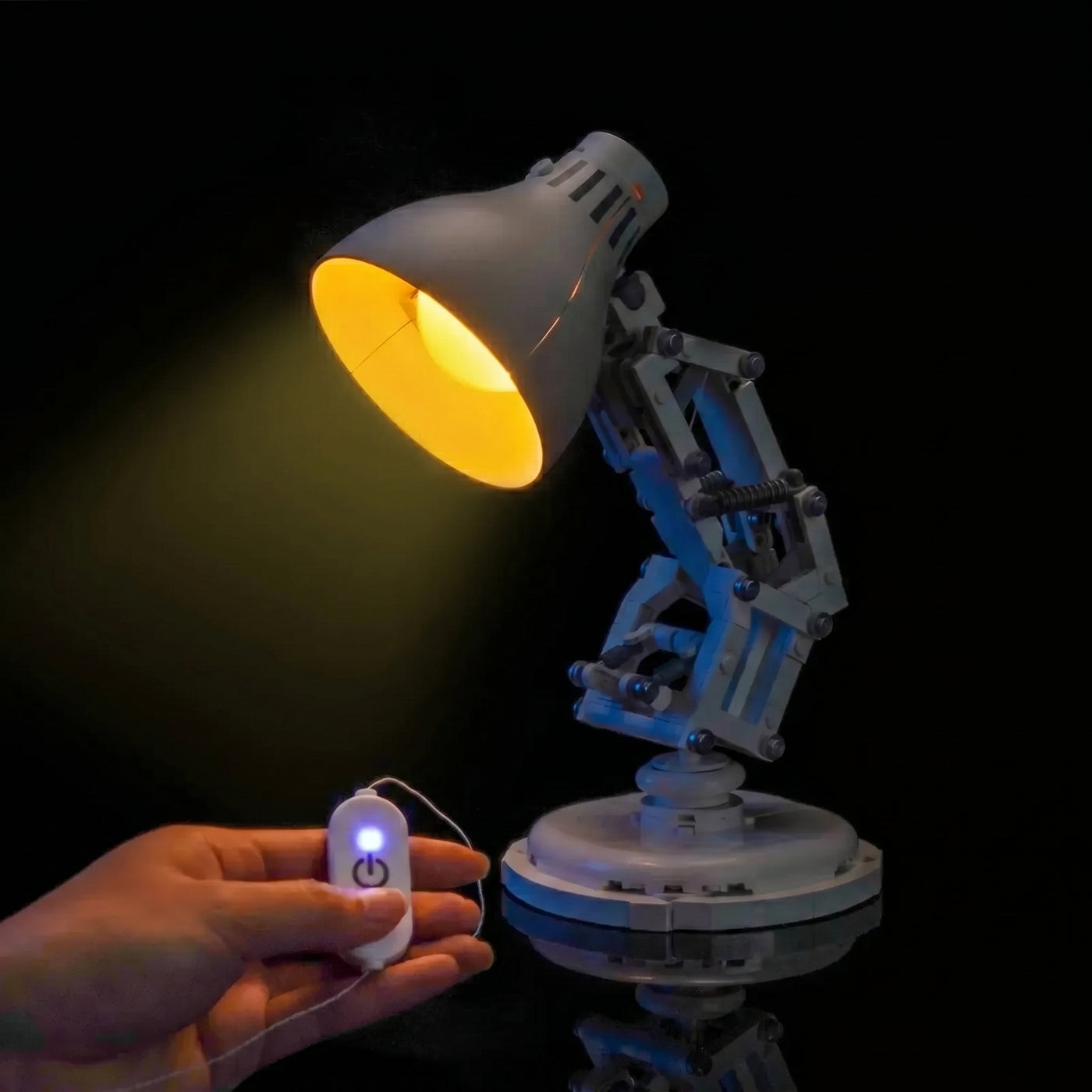 LED light kit for LEGO® Ideas ǀ Disney Pixar Luxo Jr. #21357 | Bright My Bricks