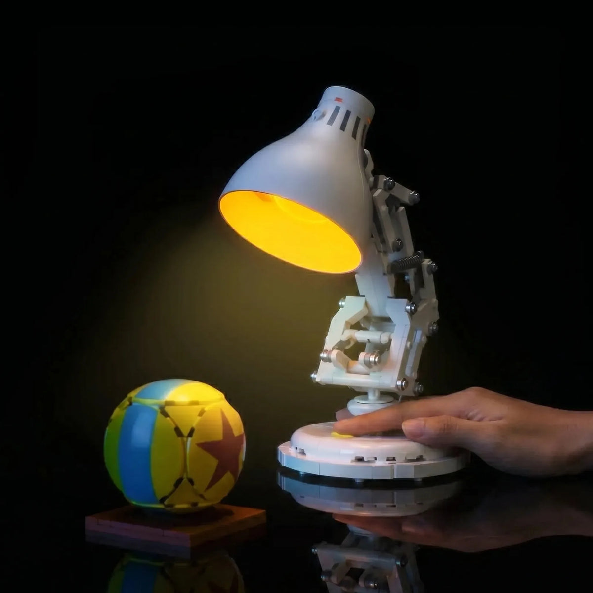 Bright My Bricks LED lighting kit for LEGO® Ideas ǀ Disney Pixar Luxo Jr. #21357 — installed and glowing
