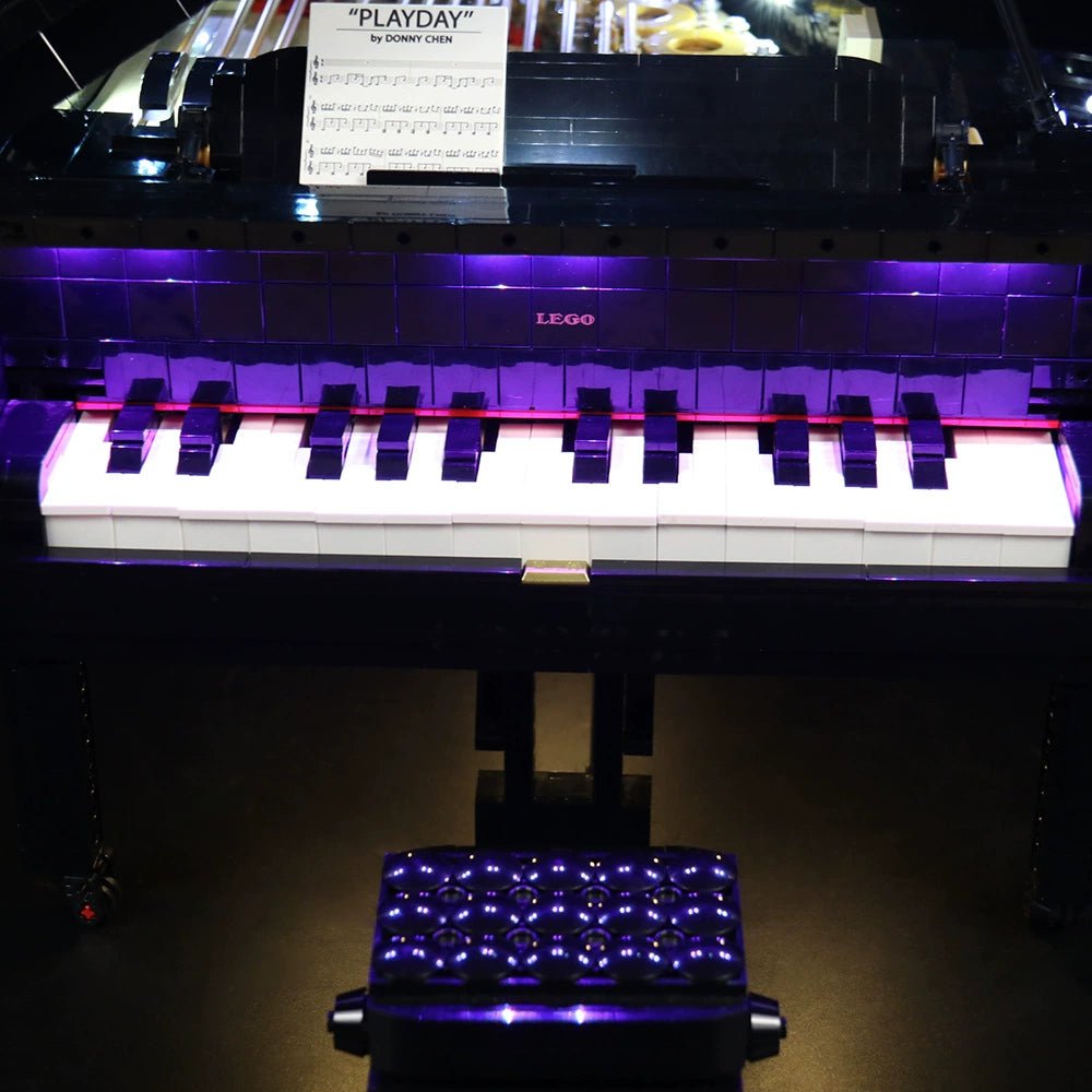 LEGO® Ideas Grand Piano #21323 lighting effect on the build, with the light kit