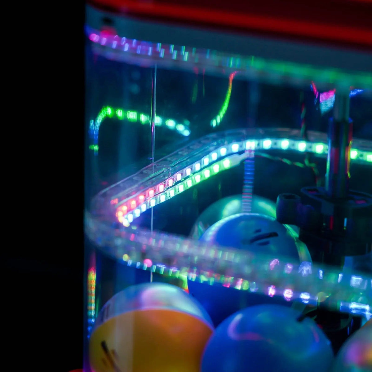 LEGO® Ideas Minifigure Vending Machine #21358 — display lighting in a dark room (USB-powered LED light kit)