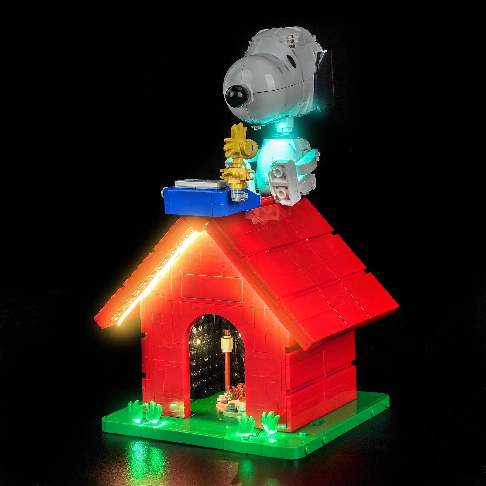 Light Kit for LEGO Ideas Peanuts Snoopy's Doghouse #21368 - Bright My Bricks