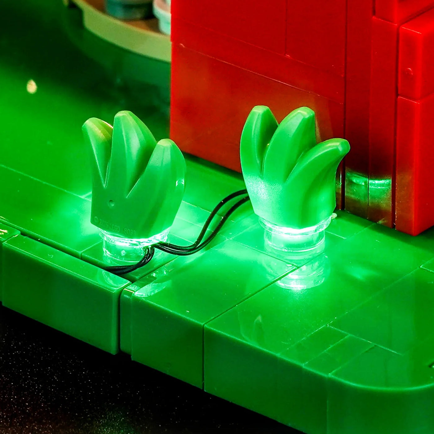 Bright My Bricks RGB LED light kit for LEGO® Ideas Peanuts Snoopy's Doghouse #21368 — lighting effect on the build