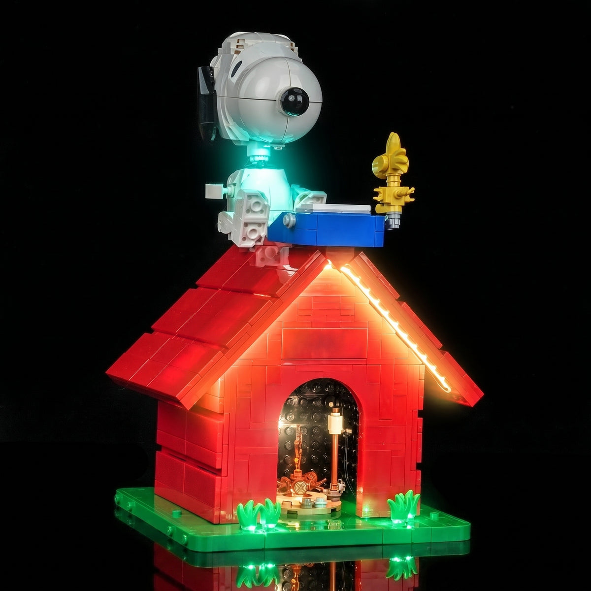 LEGO® Ideas Peanuts Snoopy's Doghouse #21368 — before-and-after lighting (DIY LED light kit)