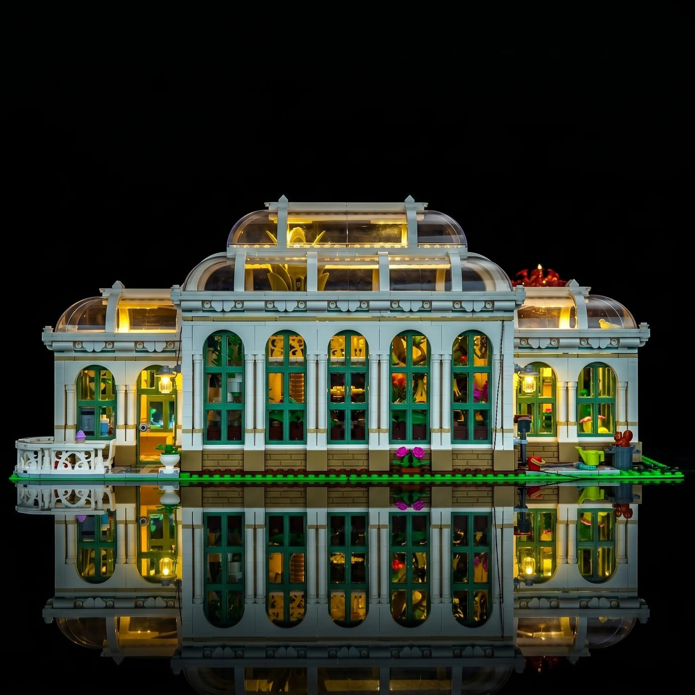 Bright My Bricks premium LED light kit for LEGO® Ideas The Botanical Garden #21353 — warm LED glow detail