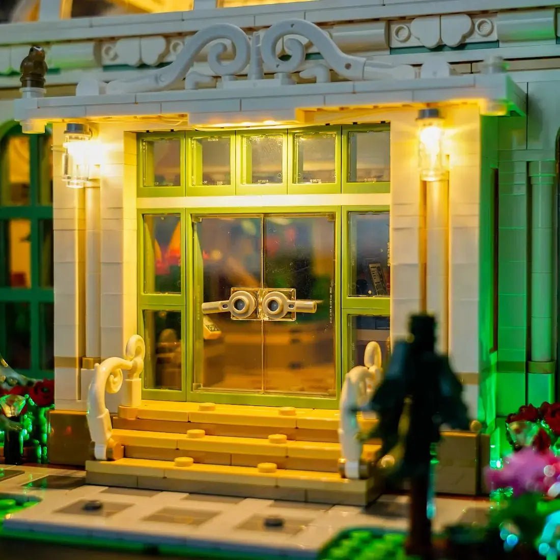 RGB LED light kit for LEGO® Ideas The Botanical Garden #21353, LED strips and bricks detail