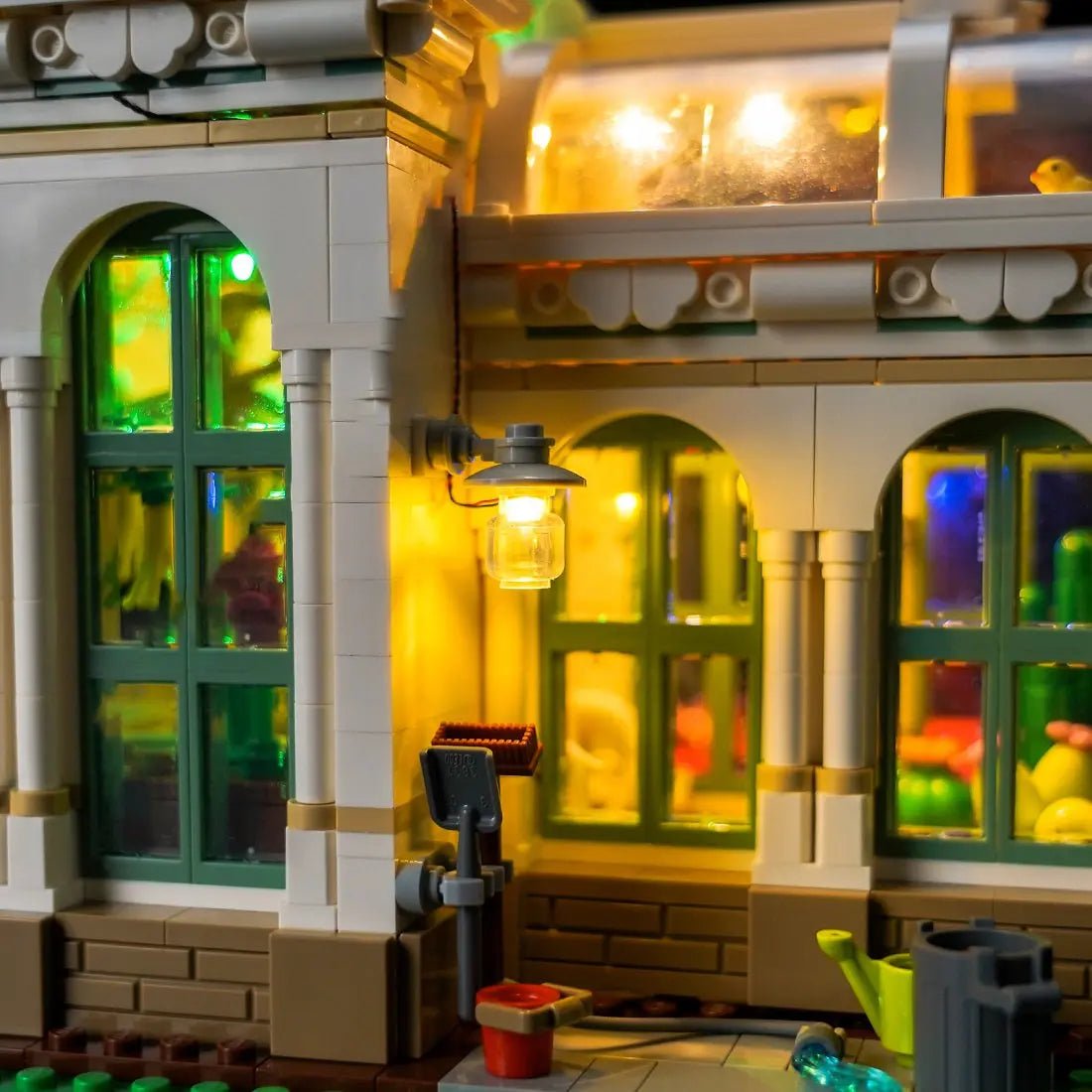warm LED glow detail: Bright My Bricks LED lights for LEGO® Ideas The Botanical Garden #21353