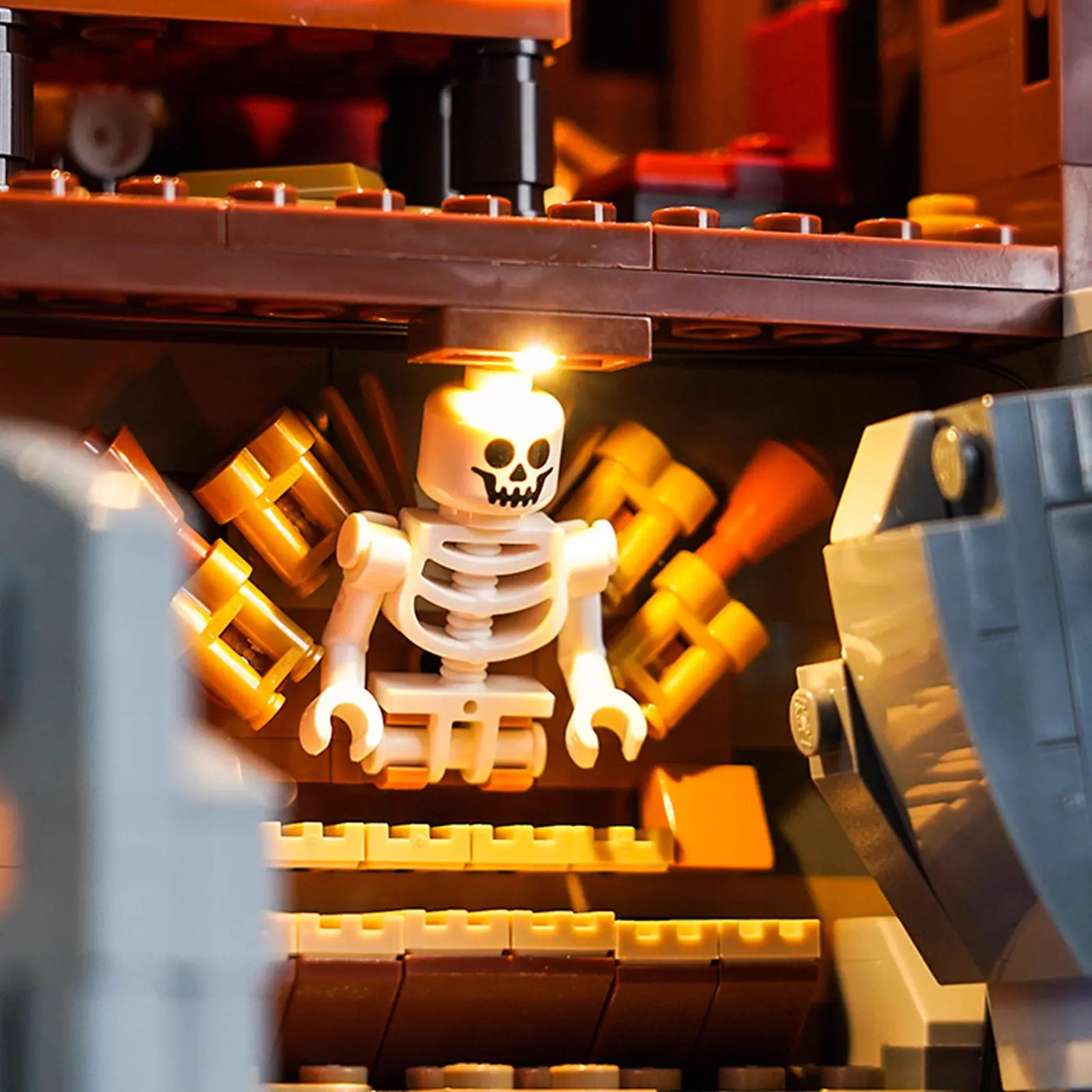 Bright My Bricks display light kit for LEGO® Ideas The Goonies #21363 — before-and-after lighting