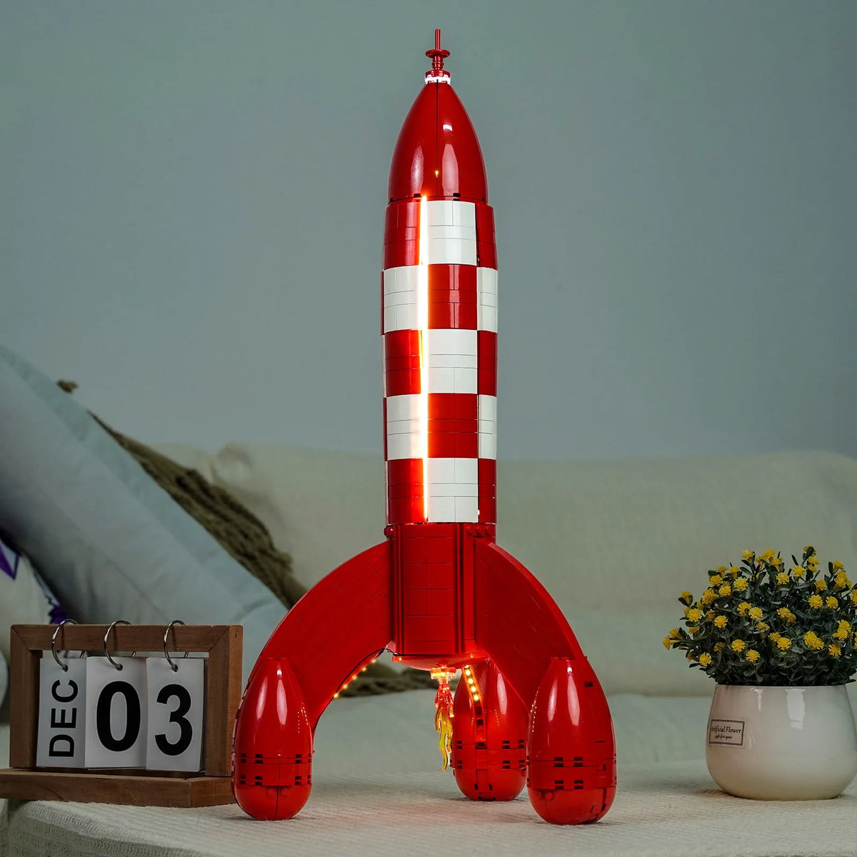 display lighting in a dark room: Bright My Bricks DIY LED light kit for LEGO® Ideas Tintin Moon Rocket #21367
