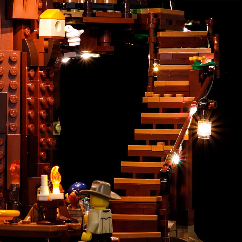 LEGO® Ideas Tree House #21318 — brightened interior detail (premium LED light kit)