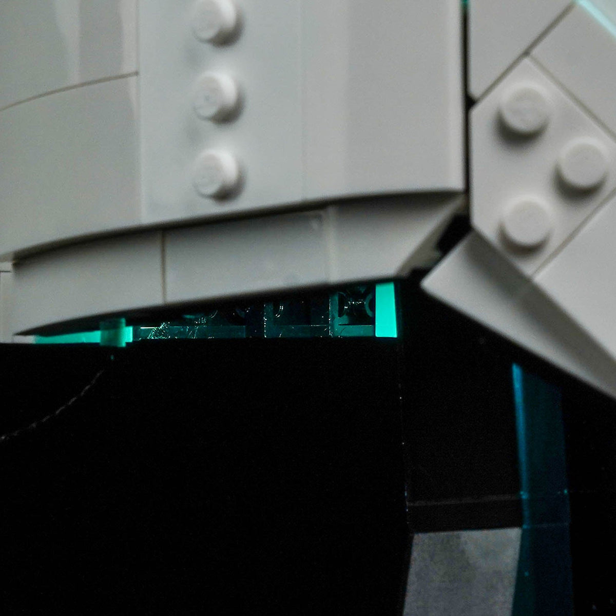 Bright My Bricks LED lighting kit for LEGO® Imperial Remnant AT-RT Driver Helmet #75458 — close-up of the LED lighting detail